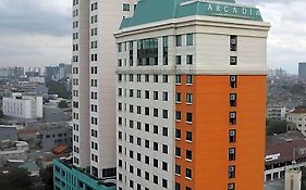 Horison Arcadia Mangga Dua